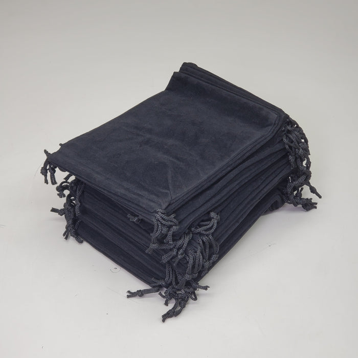 THE REAL REAL Drawstring Pouch 50 Count 130mm x 175mm Small Fabric Velvet Bags for Gifts, Party & Wedding Favors, Jewelry, Game Pieces - for just $9! 