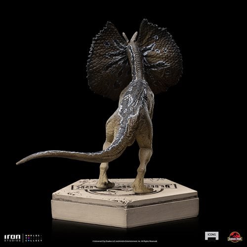 Iron Studios Jurassic Park Icons Statue - Select Figure(s) - Just $55.71! Shop now at Retro Gaming of Denver