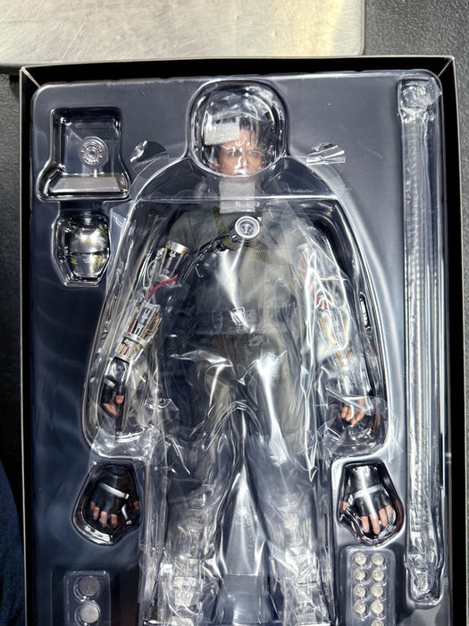 Tony Stark (Mech Test Version 2.0) Deluxe MMS582 Marvel Sixth Scale Figure by Hot Toys - for just $350! 