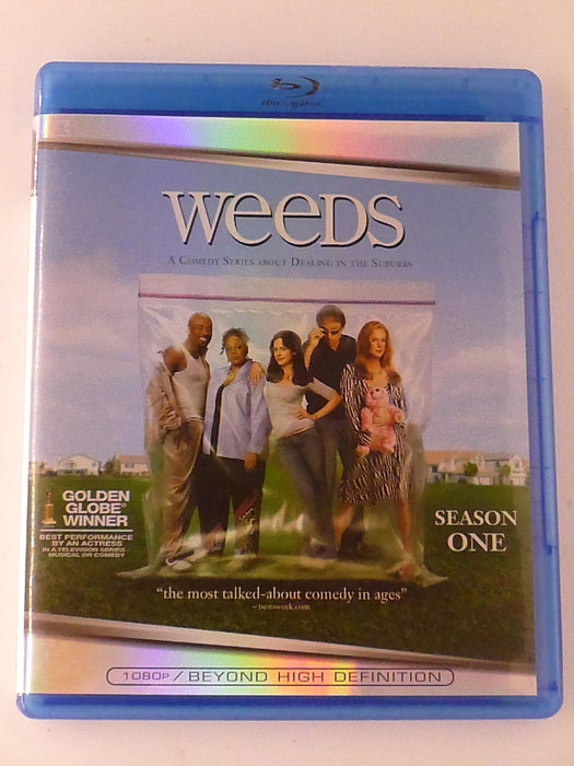 Weeds - Season One (Blu-ray, 2005) - K8 - for just $3.25! 