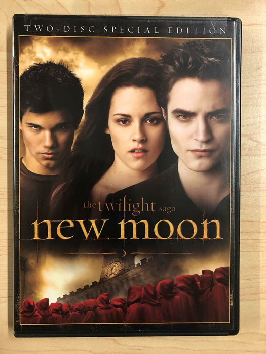 The Twilight Saga - New Moon (DVD, 2009, 2-Disc Special Edition) - J0917 - for just $1.99! 