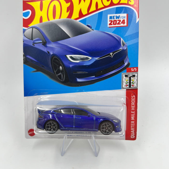 Custom Made Diecast 1:64 + Protector Case Hot wheels for any occasion - for just $26.99! 