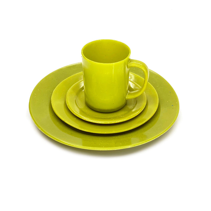 SMASHProps Breakaway 4 Piece Place Setting - for just $73! 