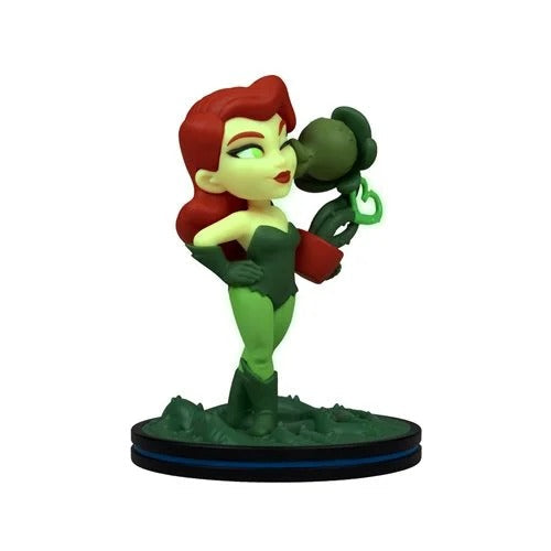 QMx Q-Fig DC Batman: The Animated Series Blind Box Wave 1-R1 (1 Box with 1 Figure) - for just $22.24! 