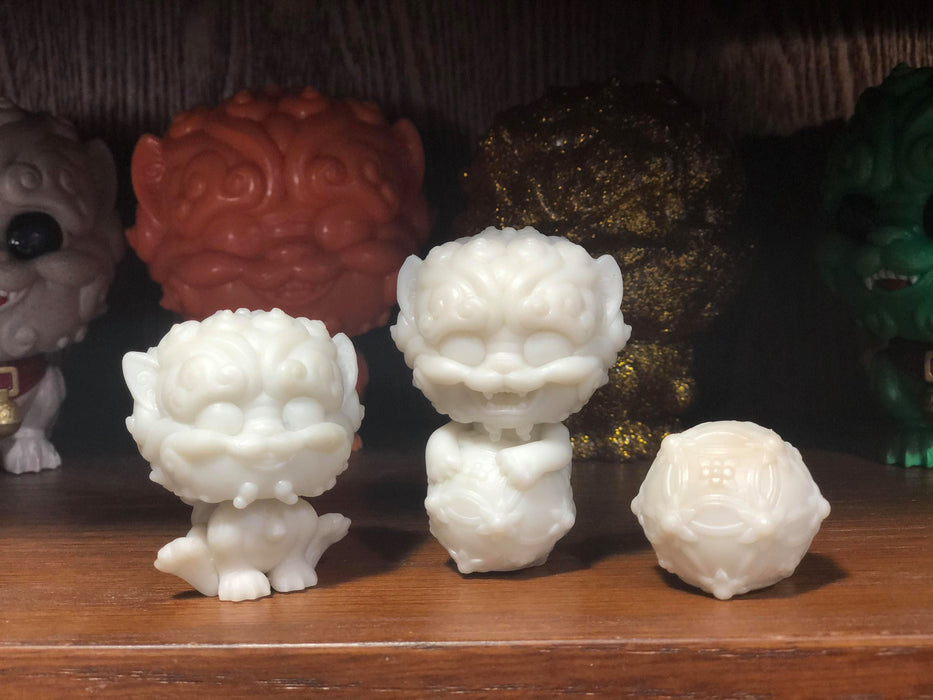 Shi-Shi the Tiny Guardian DIY Blank Mini Figure Set - for just $9! 