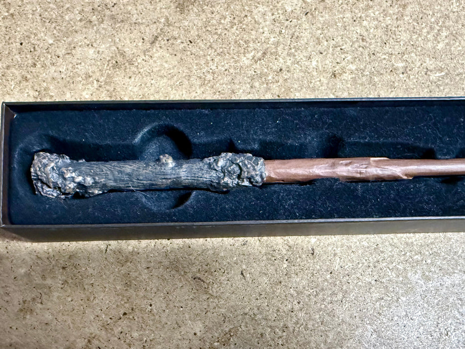 Universal Studios Orlando Official Replica Harry Potter Phoenix Feather Wand - for just $35! 