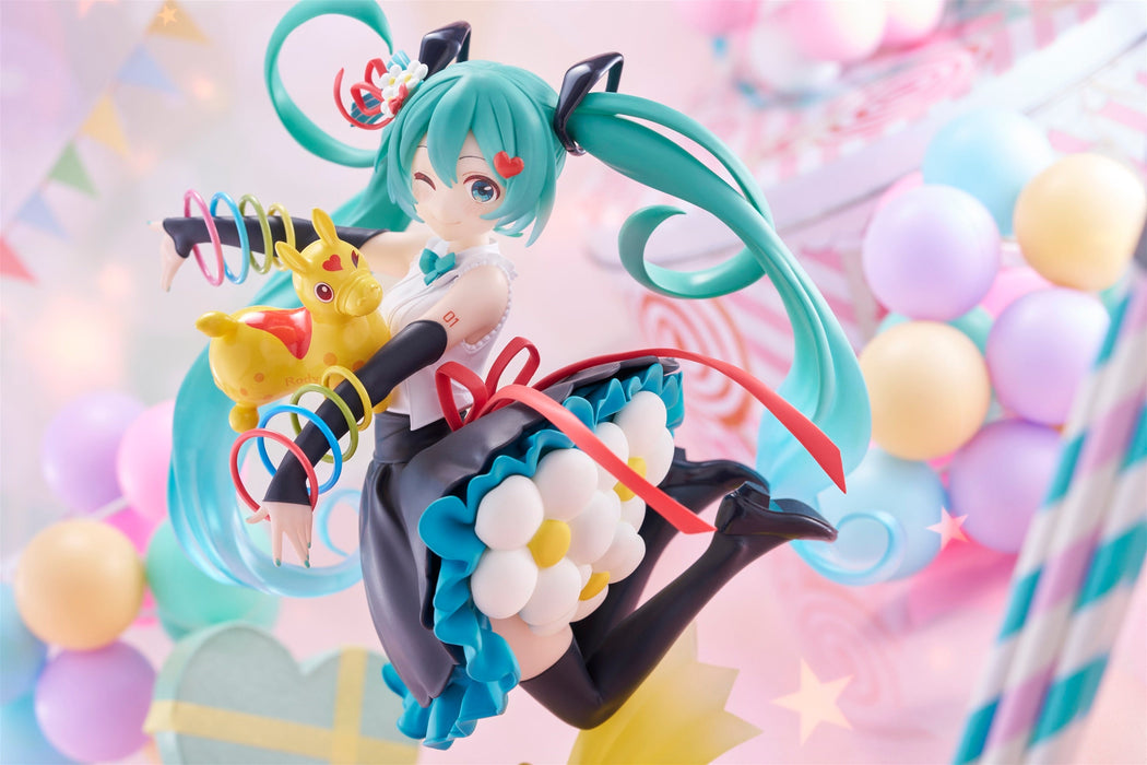 Hatsune Miku - Hatsune Miku x Rody AMP+ Prize Figure (39 / Thank You Ver.) - for just $42.99! 
