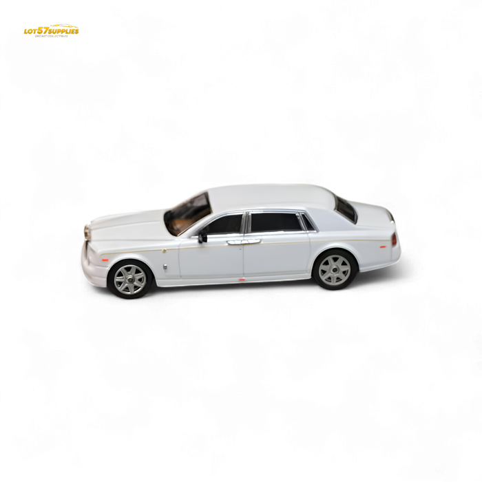 Street Weapon Rolls-Royce Phantom VII White 1:64 - for just $34.99! 