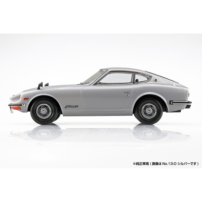 Aoshima: 1/32 The Snap Kit Nissan S30 FAIRLADY Z (Silver) Scale Model Kit #13-D - for just $24.99! 