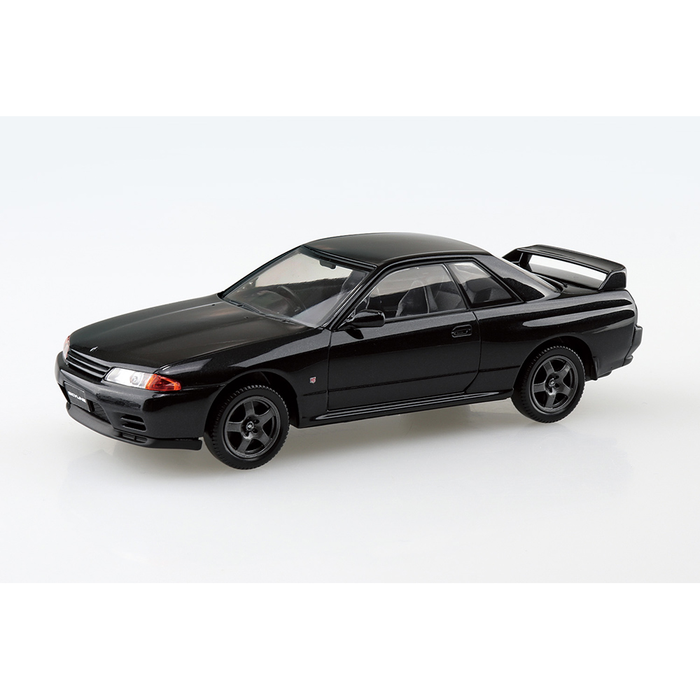 Aoshima: 1/32 The Snap Kit Nissan R32 Skyline GT-R (Black Pearl Metallic) Scale Model Kit #14-C - for just $24.99! 