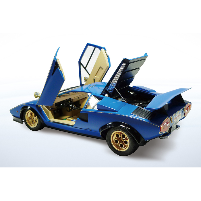 Aoshima: 1/24 '76 WOLF Countach Version 2 Scale Model Kit #18 - for just $44.99! 