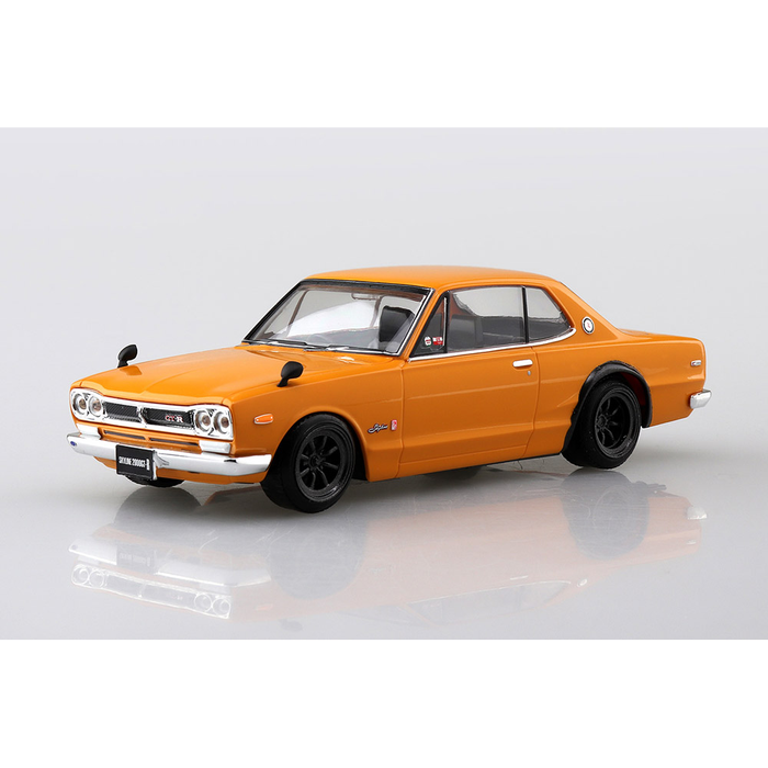 Aoshima: 1/32 The Snap Kit Nissan Skyline 2000 GT-R Custom Wheel (Safari Brown) Scale Model Kit #08-SP4 - for just $24.99! 