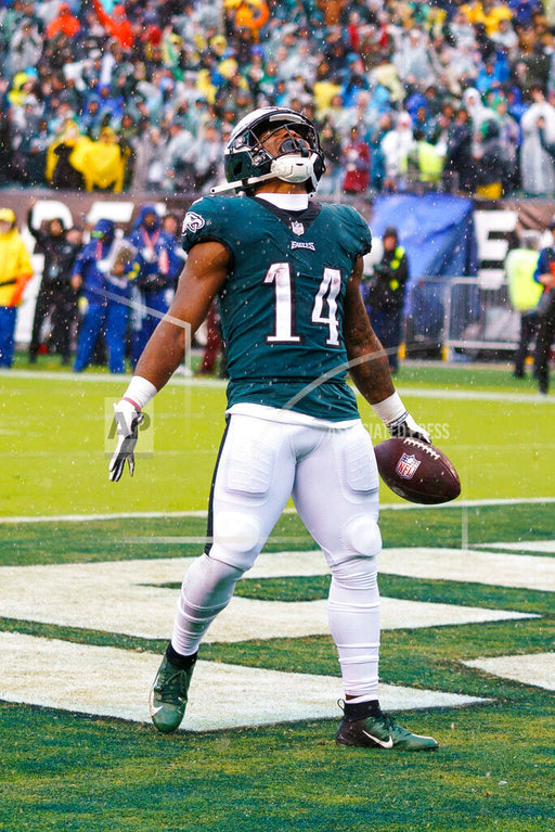 Kenneth Gainwell Touchdown Celebration Philadelphia Eagles 16" x 20" Football Photo - for just $10! 