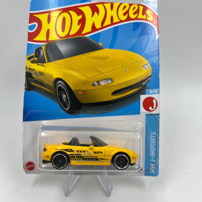 Custom Made Diecast 1:64 + Protector Case Hot wheels for any occasion - for just $26.99! 
