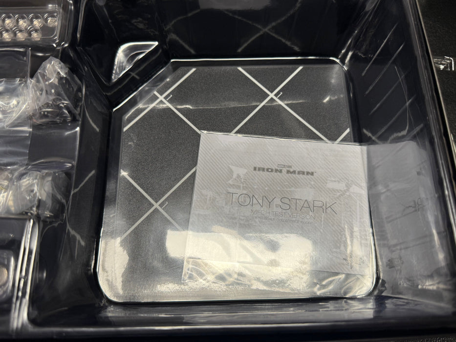 Tony Stark (Mech Test Version 2.0) Deluxe MMS582 Marvel Sixth Scale Figure by Hot Toys - for just $350! 