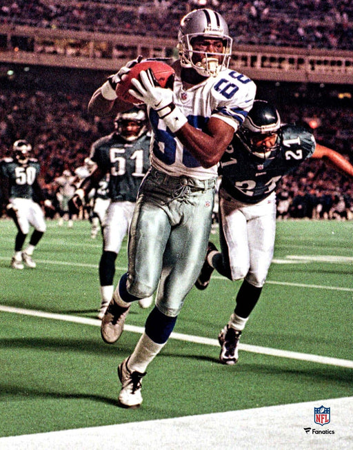 Michael Irvin v. The Eagles Dallas Cowboys 8" x 10" Football Photo - for just $9.99! 