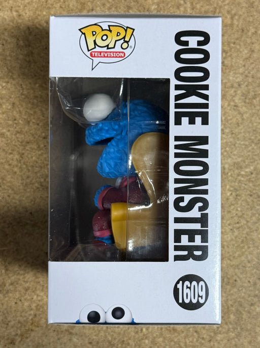 Funko Pop! Television Cookie Monster With Robe In Chair #1609 Sesame Street 2024 - for just $14! 