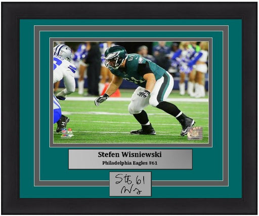 Stefen Wisniewski v. Cowboys Philadelphia Eagles 8x10 Framed Football Photo with Engraved Autograph - for just $49! 