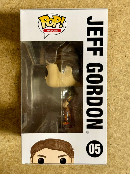 Funko Pop! NASCAR Jeff Gordon #05 Axalta Racing Car Driver 2019 - for just $20! 