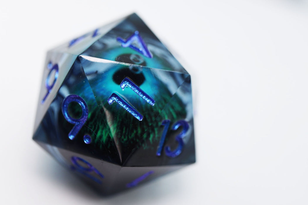 Sharp Edge 35mm Moving Eye D20