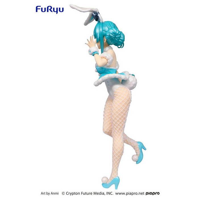 FuRyu: BiCute Bunnies - Hatsune Miku White Rabbit (Pearl Color Ver.) Figure - for just $26.99! 