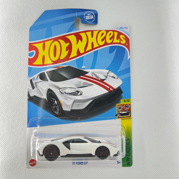 Hot Wheels American Power 1:64 Diecast Assorted (Ford, Chevy, Dodge, Mustang, Corvette, GMC, Jeep, Merc, Camaro)