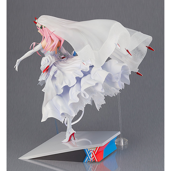 Good Smile Company: Darling in the Franxx - Zero Two (For My Darling) 1/7 Scale Figure with XX Memorial Board - for just $339.99! 