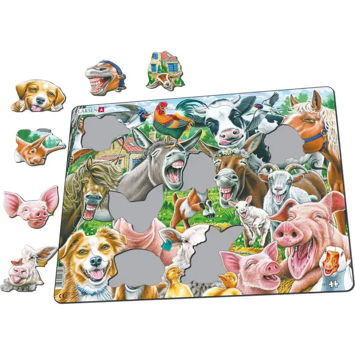 Happy Farm Selfie 33 Piece Tray Jigsaw Puzzle Larsen - for just $11.99! 