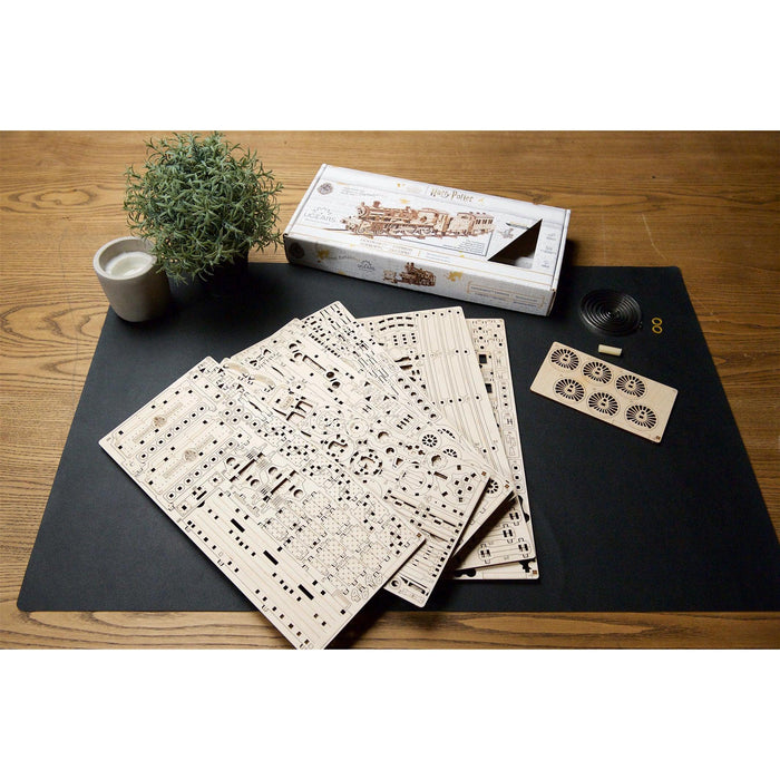 Harry Potter™ Hogwarts™ Express 3D Wood Model Kit UGEARS - for just $94.99! 