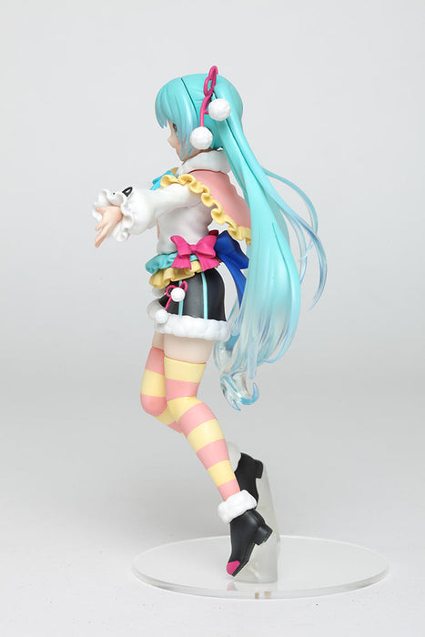 Hatsune Miku Figure - Winter Image Ver. - for just $35.99! 