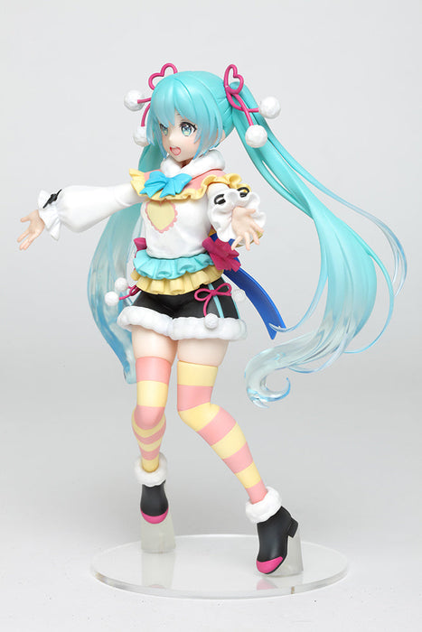 Hatsune Miku Figure - Winter Image Ver. - for just $35.99! 