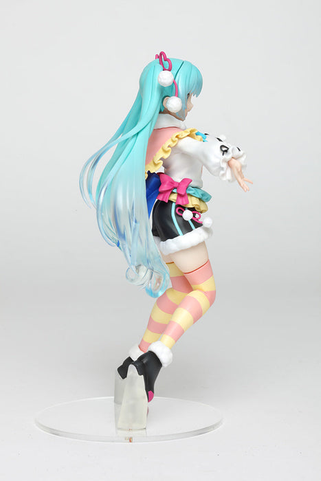 Hatsune Miku Figure - Winter Image Ver. - for just $35.99! 