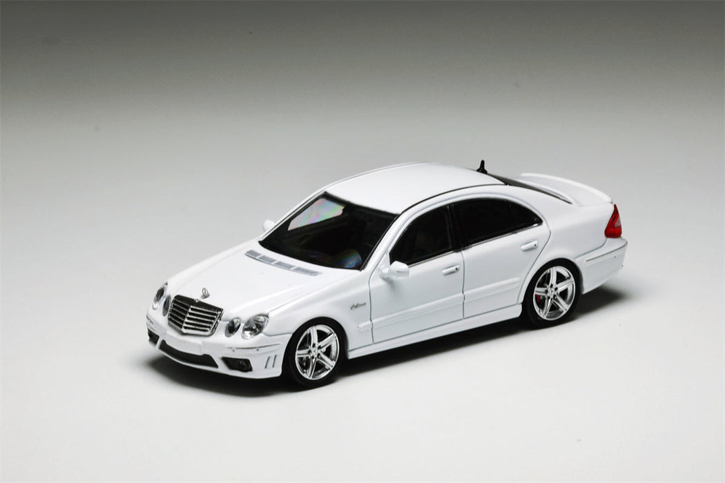 MK Model Mercedes-Benz E63 AMG W211 in White Limited to 599 Pcs 1:64 - for just $31.99! 