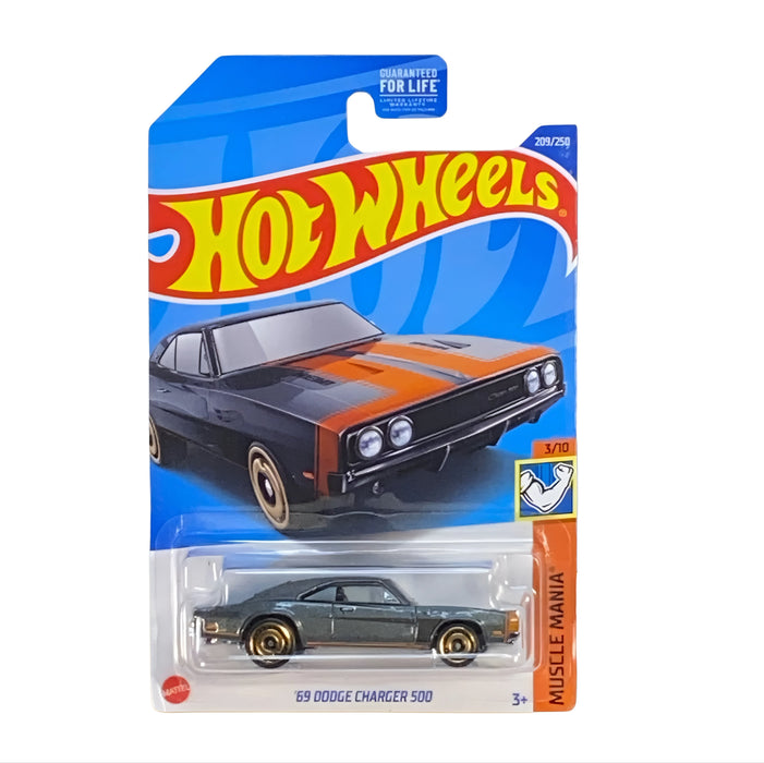 Hot Wheels American Power 1:64 Diecast Assorted (Ford, Chevy, Dodge, Mustang, Corvette, GMC, Jeep, Merc, Camaro)