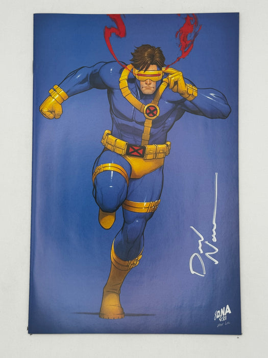 [Signed by David Nakayama] X-MEN #4 VIRGIN UNKNOWN COMICS DAVID NAKAYAMA EXCLUSIVE VAR - for just $40! 