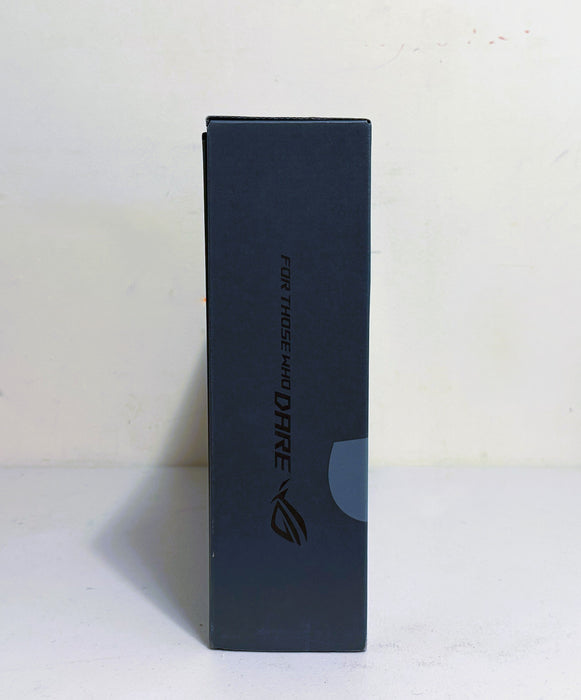 Asus Rog Strix Scar 18 G835LX-XS98 18" Gaming Laptop gtx 5090 - for just $4499.99! 