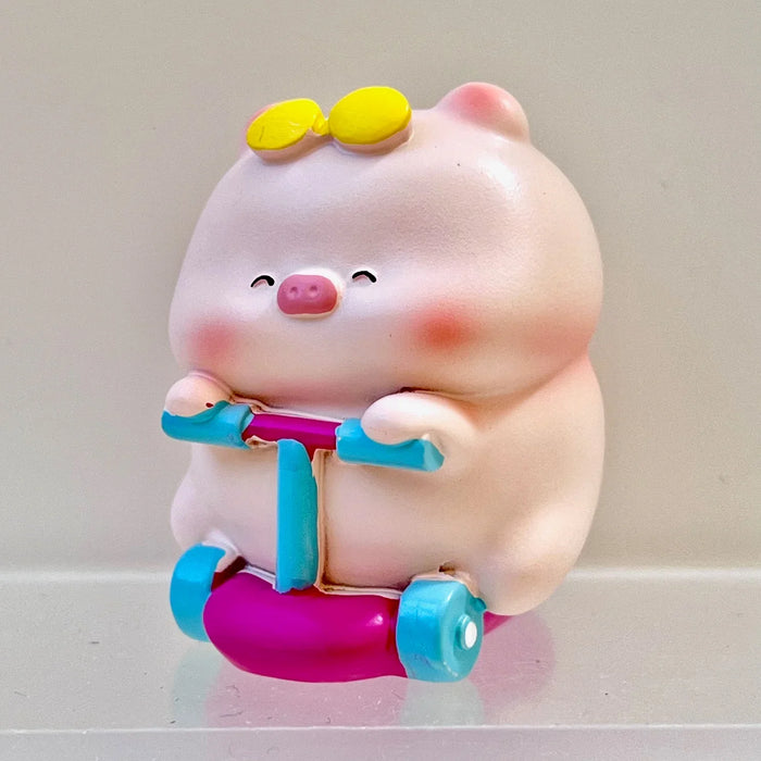 TOURIST PIGGY FIGURINE BLIND BOX (1 Blind Box) - for just $14.99! 