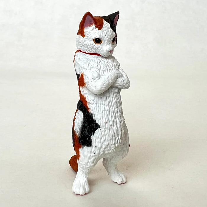 ZUN!! ATTITUDE CAT FIGURINE BLIND BOX (1 Blind Box) - for just $9.99! 