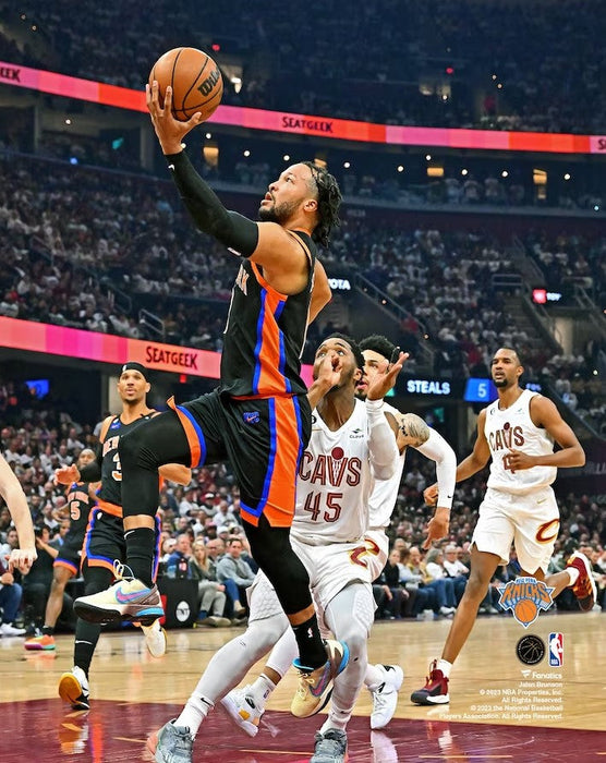 Jalen Brunson in Action New York Knicks 8" x 10" Basketball Photo - for just $9.99! 