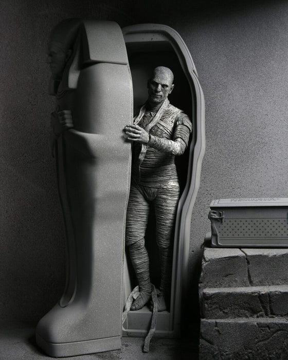 NECA Universal Monsters: Ultimate Mummy (Black & White) - for just $44.99! 