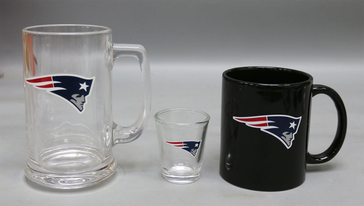 New England Patriots 3-Piece Glassware Gift Set - for just $34.99! 