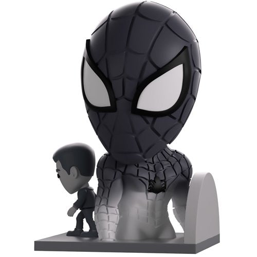Marvel Comics Collection The Amazing Spider-Man #16 Black and White Vinyl Figure - SDCC 2024 Previews Exclusive - for just $39.99! 