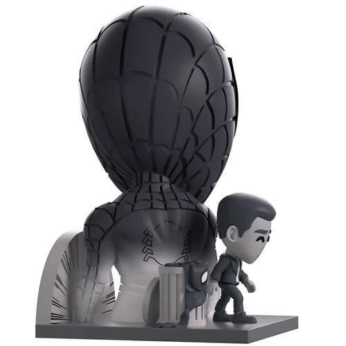 Marvel Comics Collection The Amazing Spider-Man #16 Black and White Vinyl Figure - SDCC 2024 Previews Exclusive - for just $39.99! 