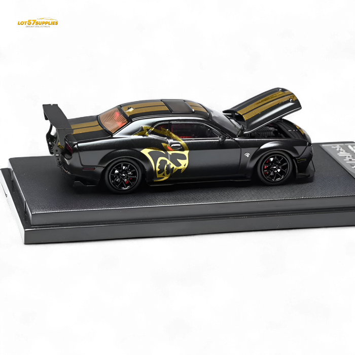 Stance Hunters Challenger SRT Hellcat 1:64 - for just $34.99! 