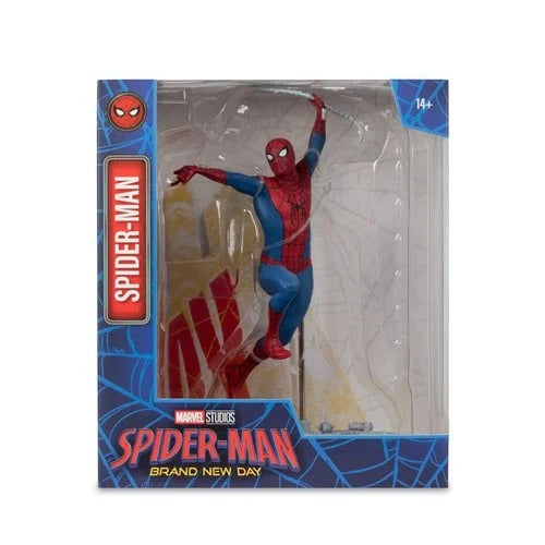 Marvel Collection 1:10 Scale Posed Figure with Scene - Select Figure(s) - for just $34.64! 