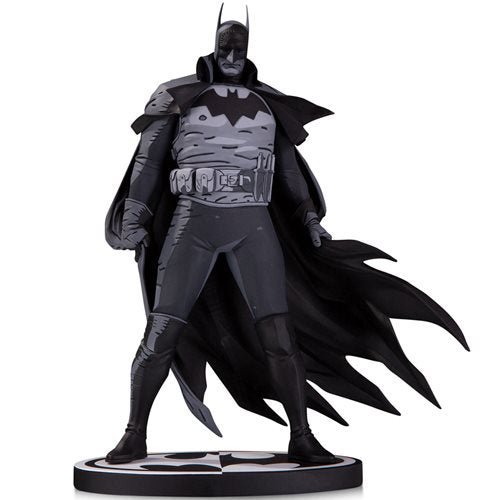 Batman Black & White Gotham by Gaslight by Mike Mignola 1:10 Scale Resin Statue - for just $142.54! 