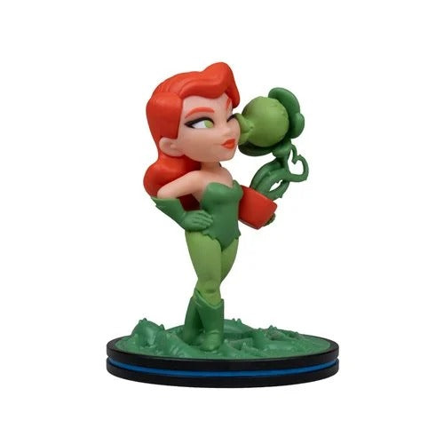 QMx Q-Fig DC Batman: The Animated Series Blind Box Wave 1-R1 (1 Box with 1 Figure) - for just $22.24! 