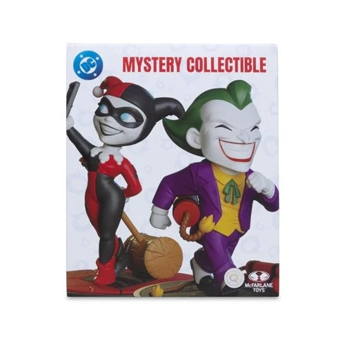 QMx Q-Fig DC Batman: The Animated Series Blind Box Wave 1-R1 (1 Box with 1 Figure) - for just $22.24! 