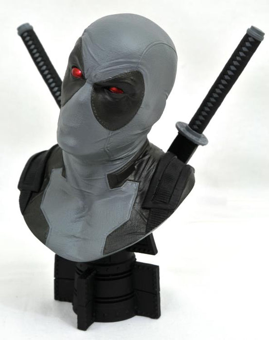 Diamond Select Toys: Marvel - X-Force Deadpool 1/2 Scale Bust Preview Exclusive (2019 SDCC) - for just $149.95! 