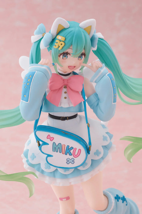 Hatsune Miku Fashion Fancy Ver. Figure - Official TAITO Collectible - for just $39.99! 